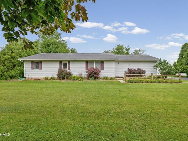 6602 State Route 12 , Findlay, OH 45840