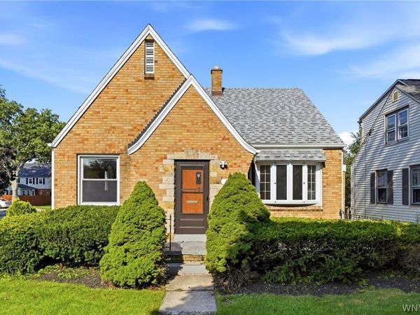 196 Deumant , Tonawanda, NY 14223