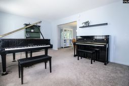 121 Ridgehill Drive photo 4