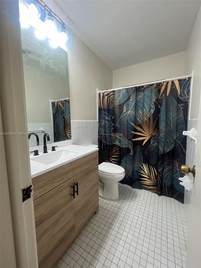 5706-5708 Lincoln St, Unit 1-2, Hollywood, FL 33021 Photo