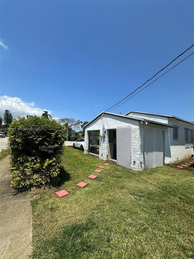 382 NW 82nd St , Unit 382, Miami, FL 33150 Photo