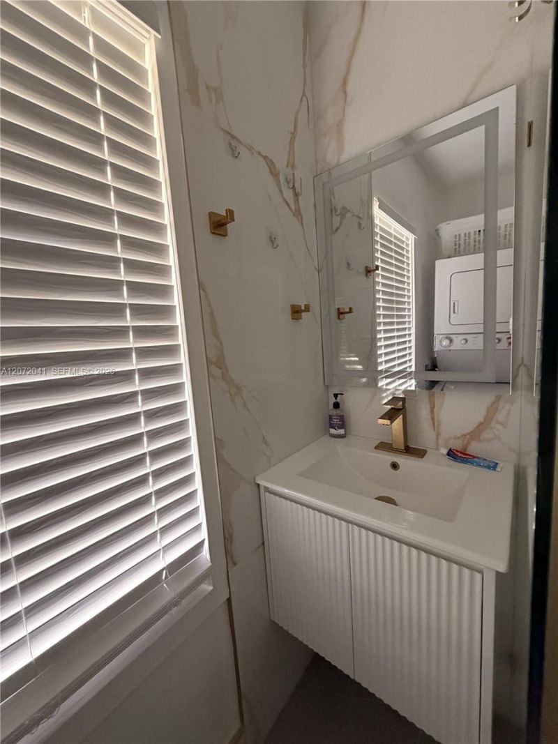 382 NW 82nd St , Unit 382, Miami, FL 33150 Photo