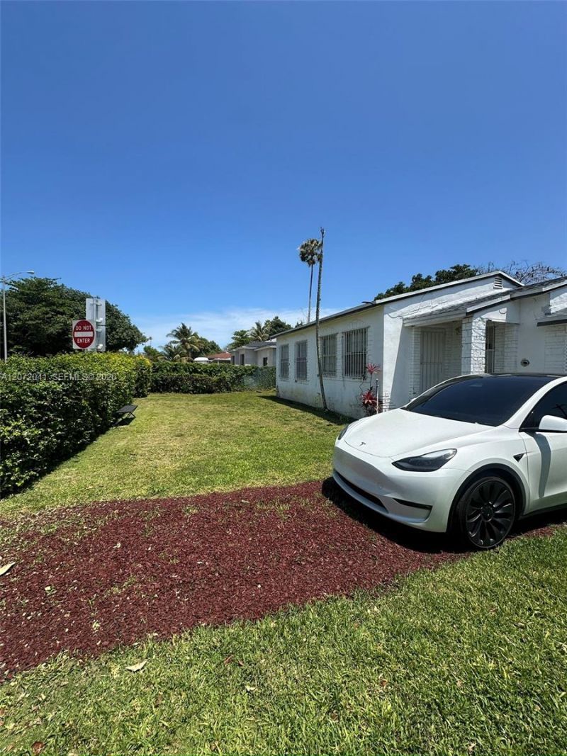 382 NW 82nd St , Unit 382, Miami, FL 33150 Photo