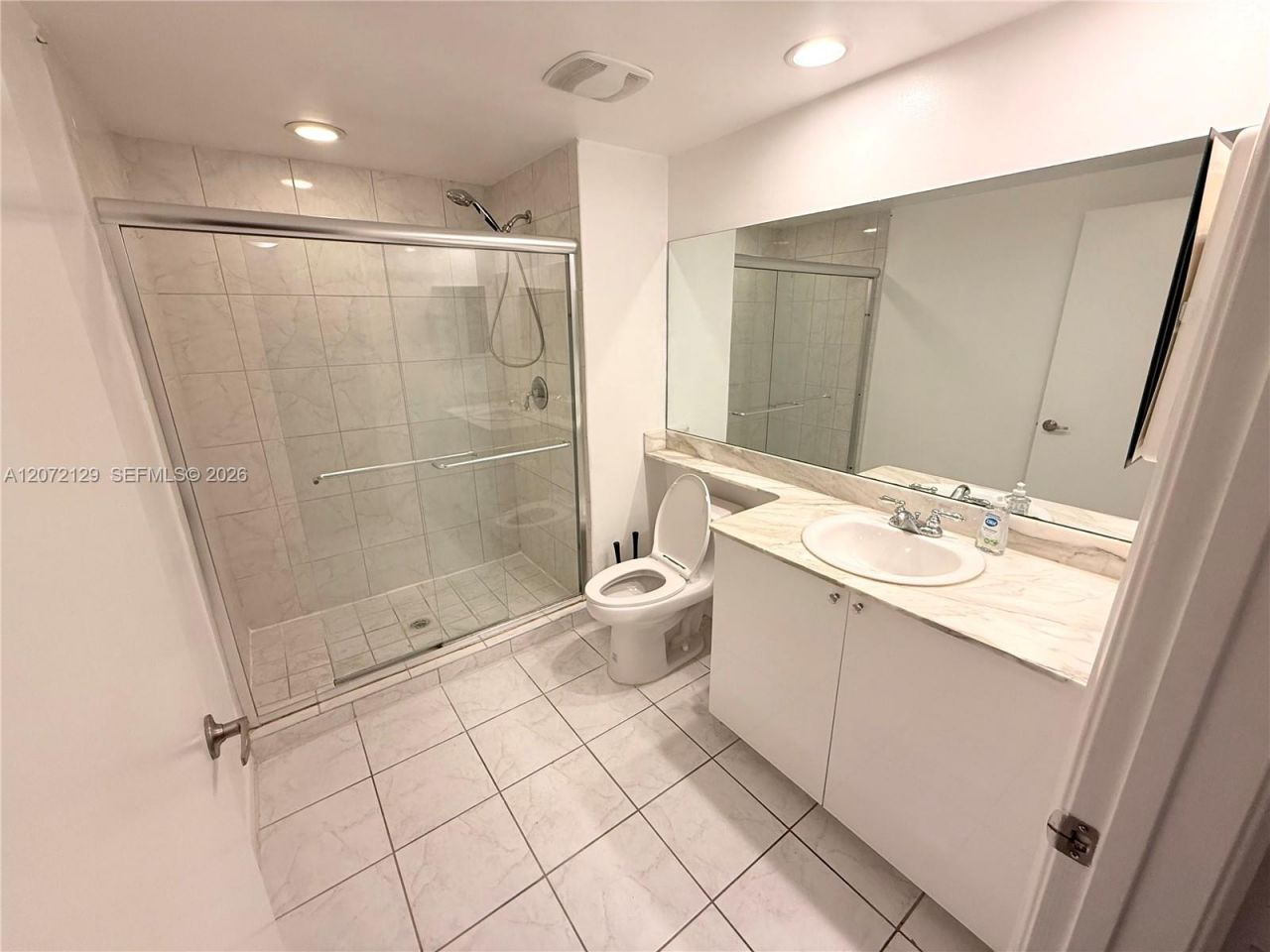 2775 NE 187th St , Unit 313, Aventura, FL 33180 Photo