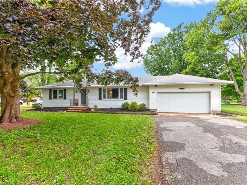 39422 Chestnut Ridge Road, Elyria, OH 44035 Photo 5