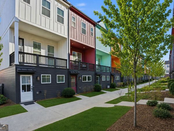 179 Color Circle SE, Atlanta, GA 30317