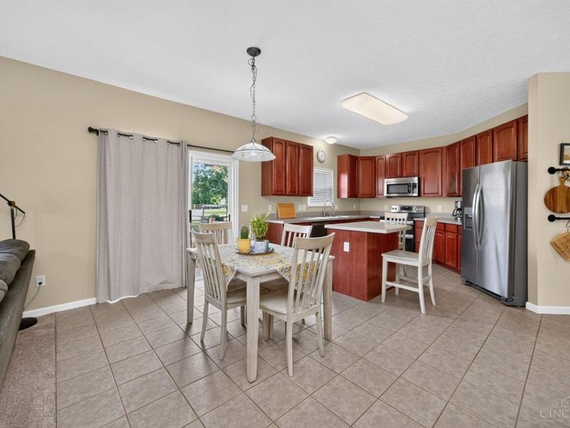 926 Birch Grove, Hamilton Township, OH 45152 Photo 9