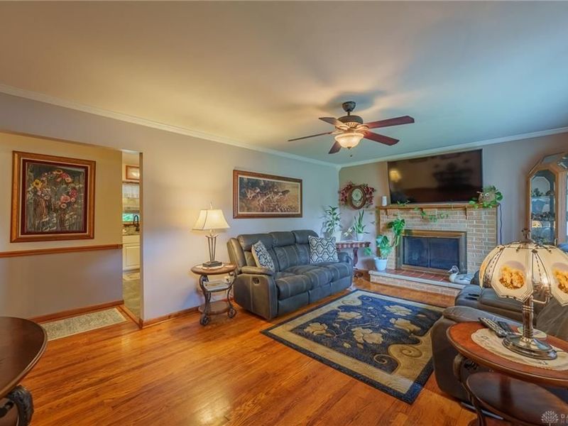 1902 Winona Drive, Middletown, OH 45042 Photo 8