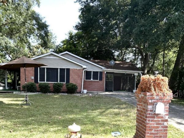 404 Evergreen Drive, Aberdeen, MS 39730