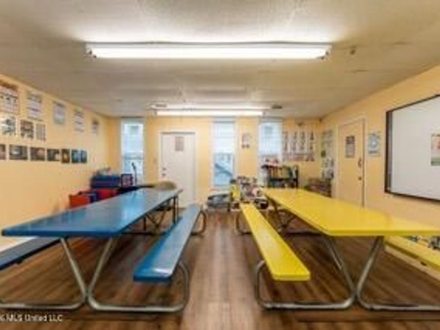 Property Image 36