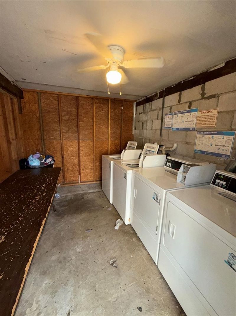 634 14th Street N, Unit 1/2, Saint Petersburg, FL 33705 Photo