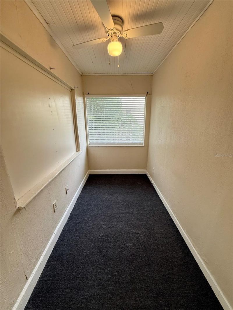 634 14th Street N, Unit 1/2, Saint Petersburg, FL 33705 Photo