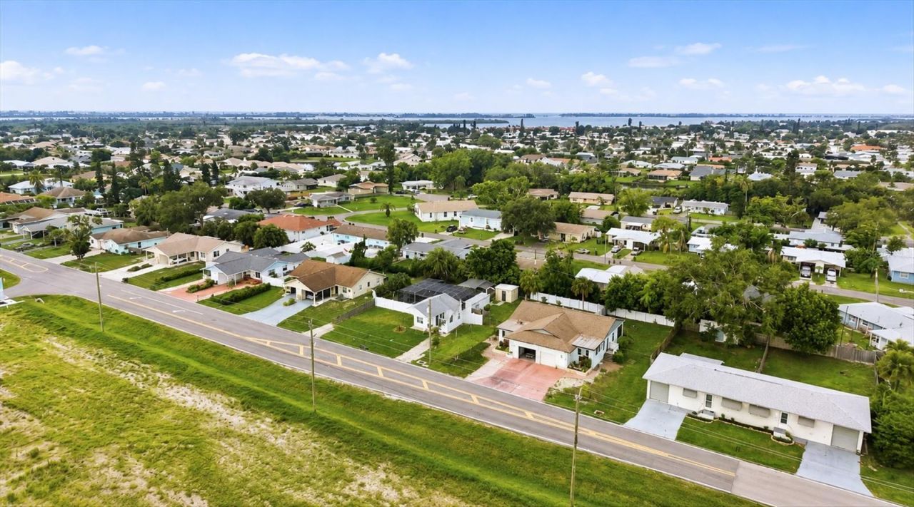 4512 86th Street W, Bradenton, FL 34210 Photo