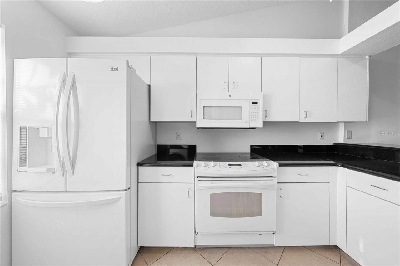 630 N Jefferson Avenue , Unit 19, Sarasota, FL 34237 Photo