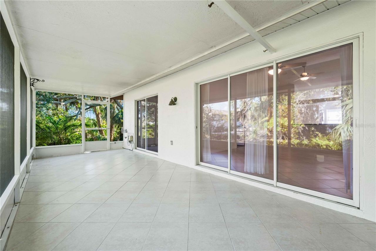 630 N Jefferson Avenue , Unit 19, Sarasota, FL 34237 Photo