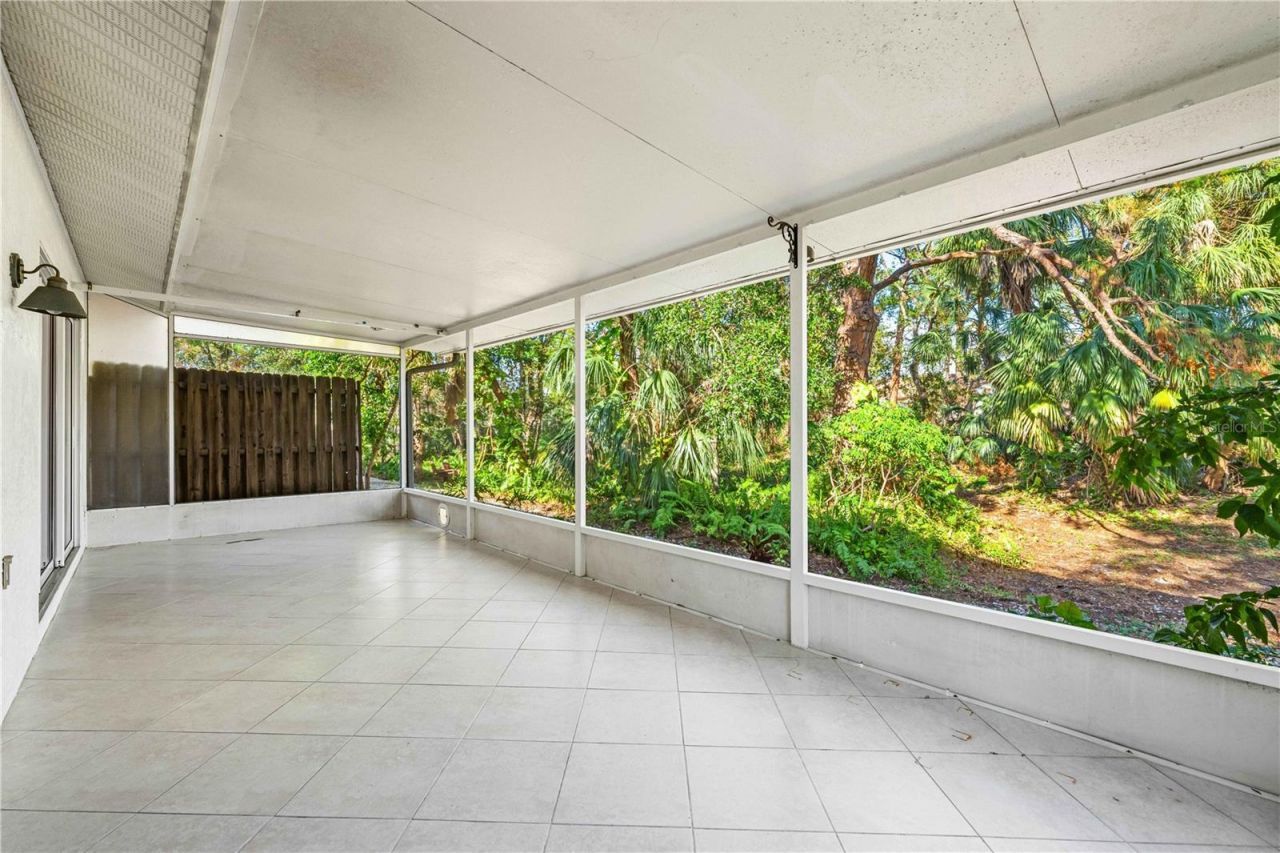 630 N Jefferson Avenue , Unit 19, Sarasota, FL 34237 Photo