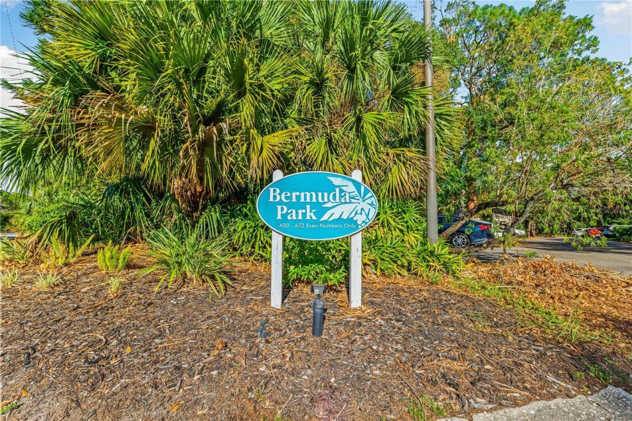 630 N Jefferson Avenue , Unit 19, Sarasota, FL 34237 Photo