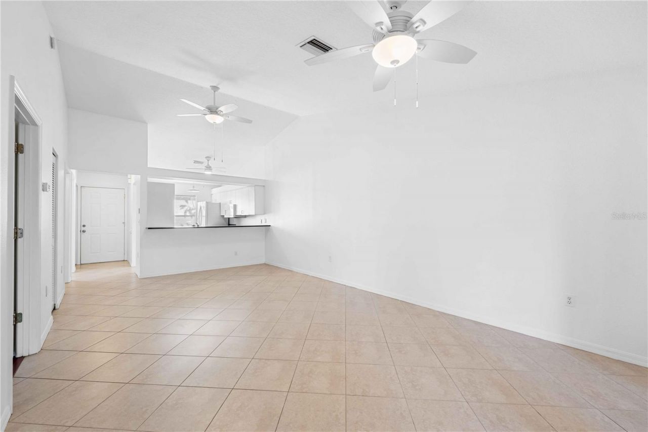 630 N Jefferson Avenue , Unit 19, Sarasota, FL 34237 Photo