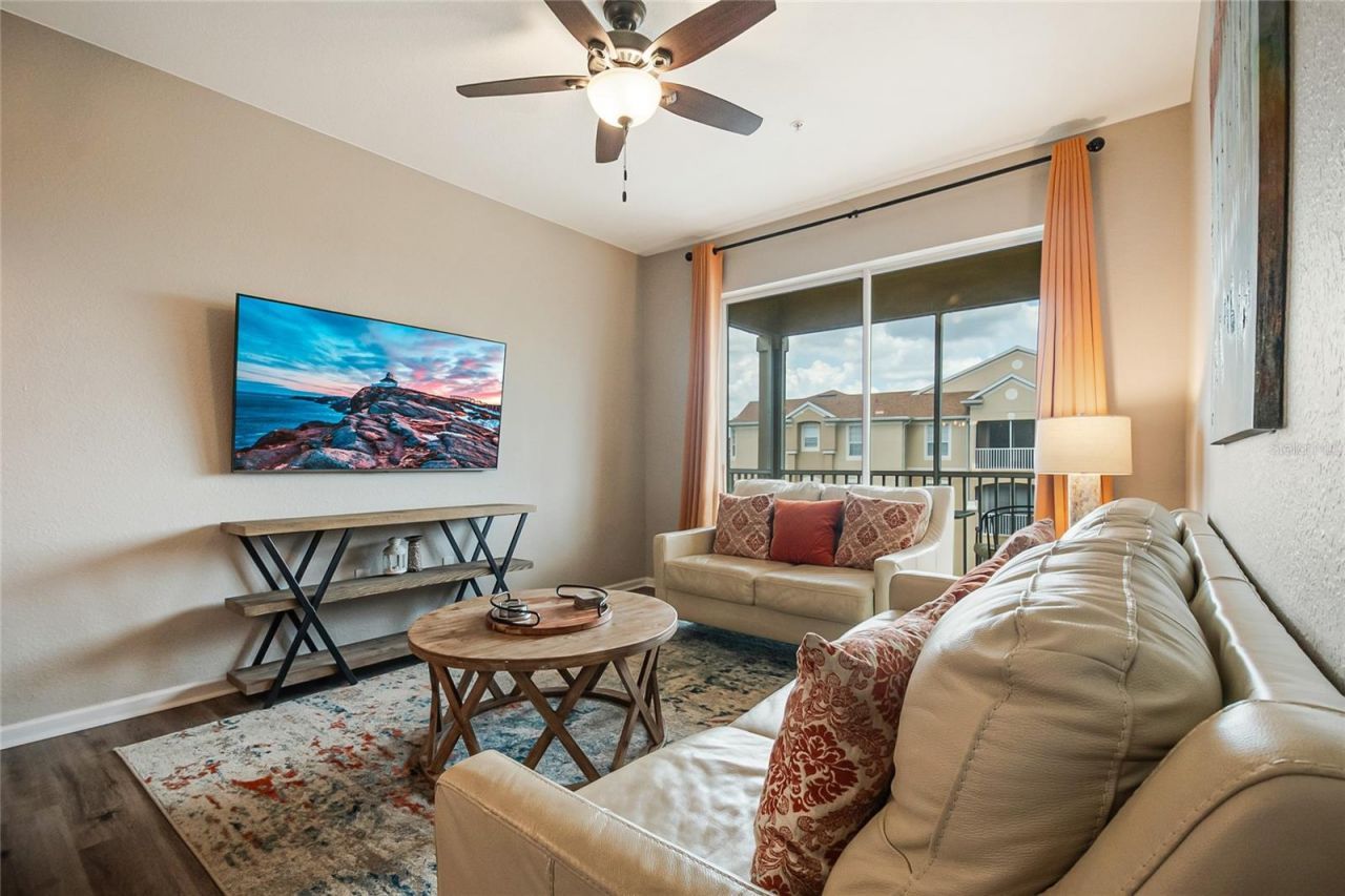 2817 Almaton Loop, Unit 402, Kissimmee, FL 34747 Photo
