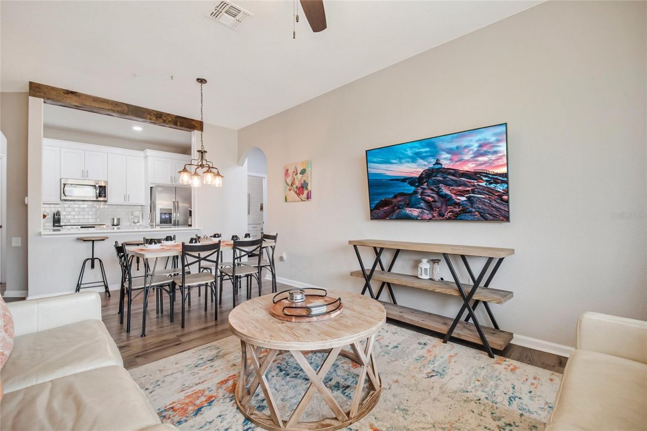 2817 Almaton Loop, Unit 402, Kissimmee, FL 34747 Photo