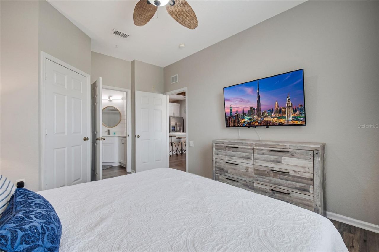 2817 Almaton Loop, Unit 402, Kissimmee, FL 34747 Photo