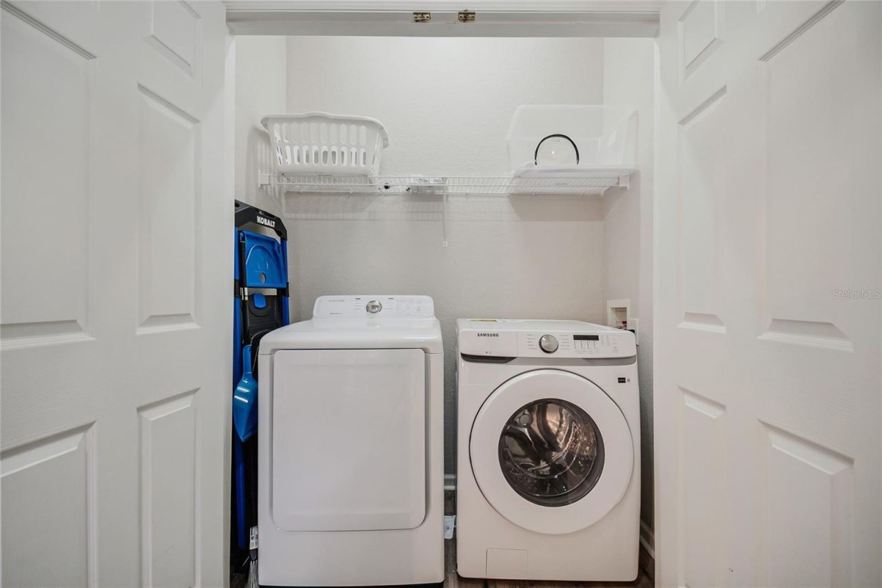 2817 Almaton Loop, Unit 402, Kissimmee, FL 34747 Photo