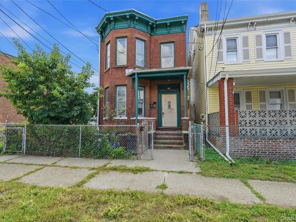 97 Courtney Avenue , Newburgh, NY 12550