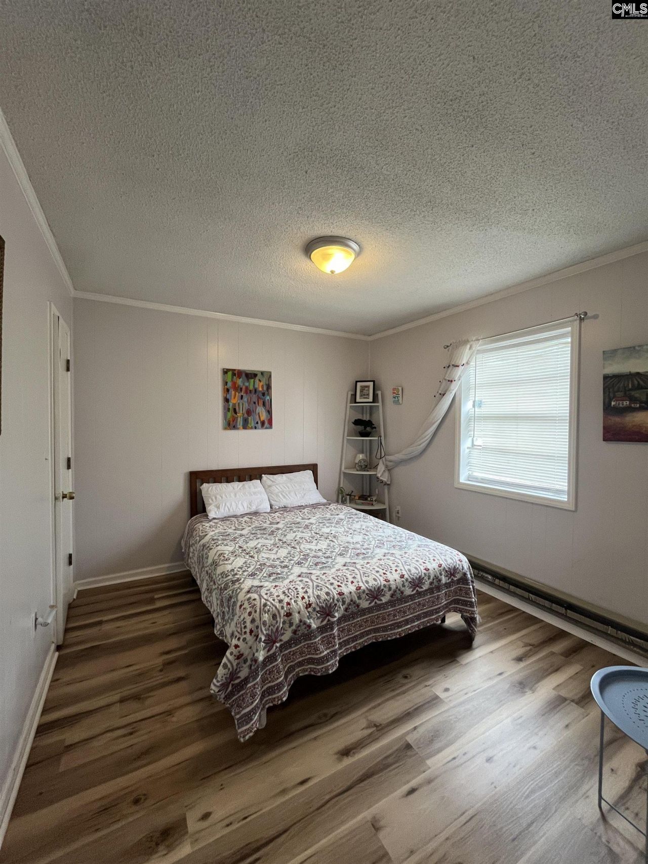 2201 Marshall Street Photo 25