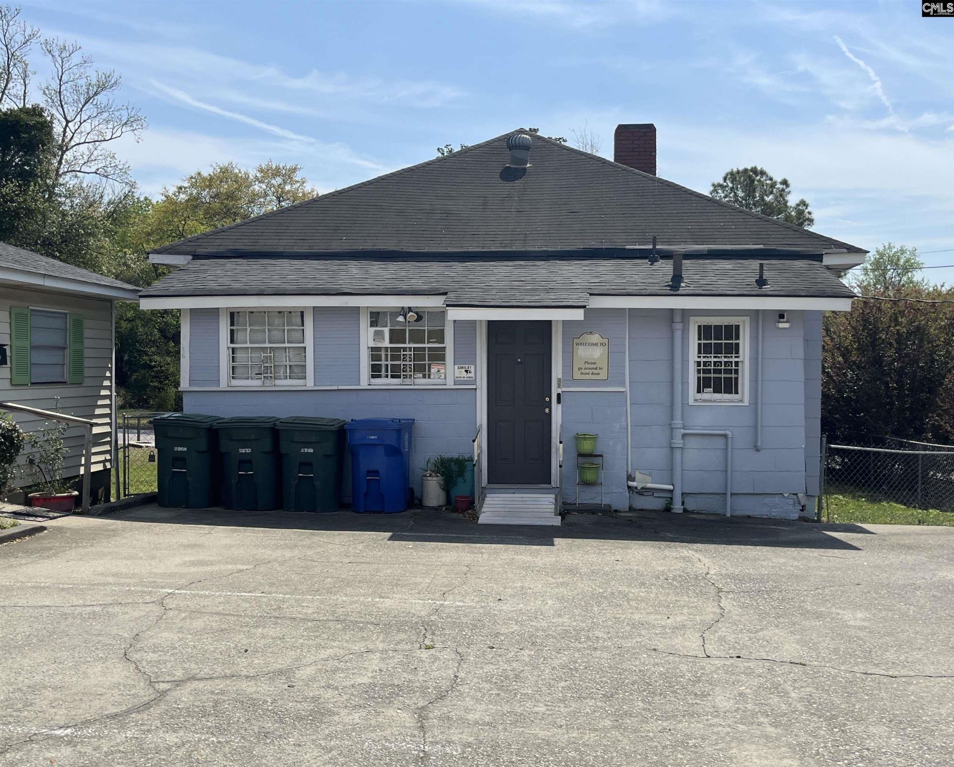 2201 Marshall Street Photo 5