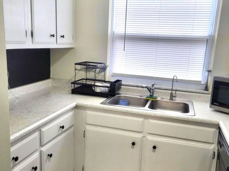 2375 Woodbrook Circle S, Columbus, OH 43223 Photo 10