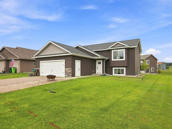 270 Prairie Road, New Richmond, WI 54017
