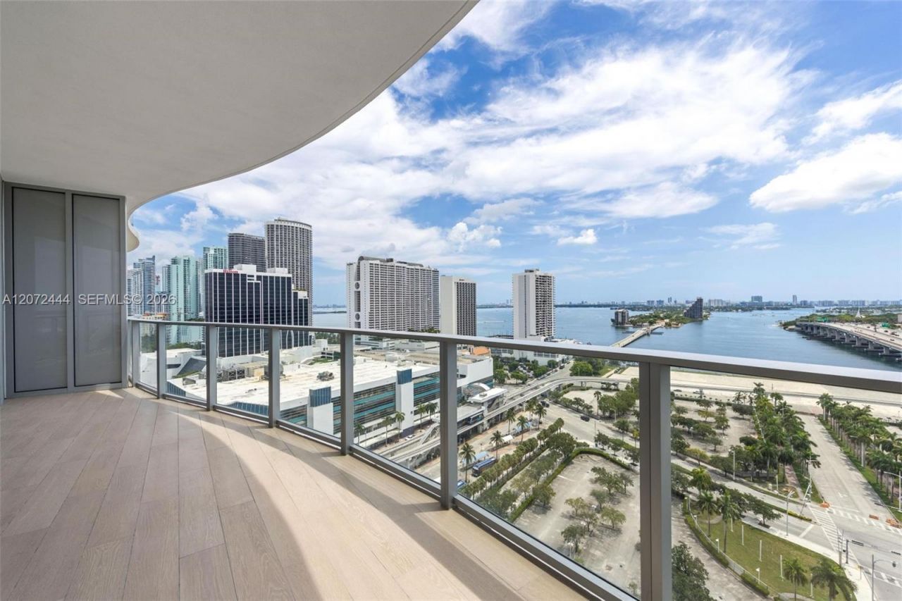 1400 Biscayne Blvd , Unit 1903, Miami, FL 33132 Photo