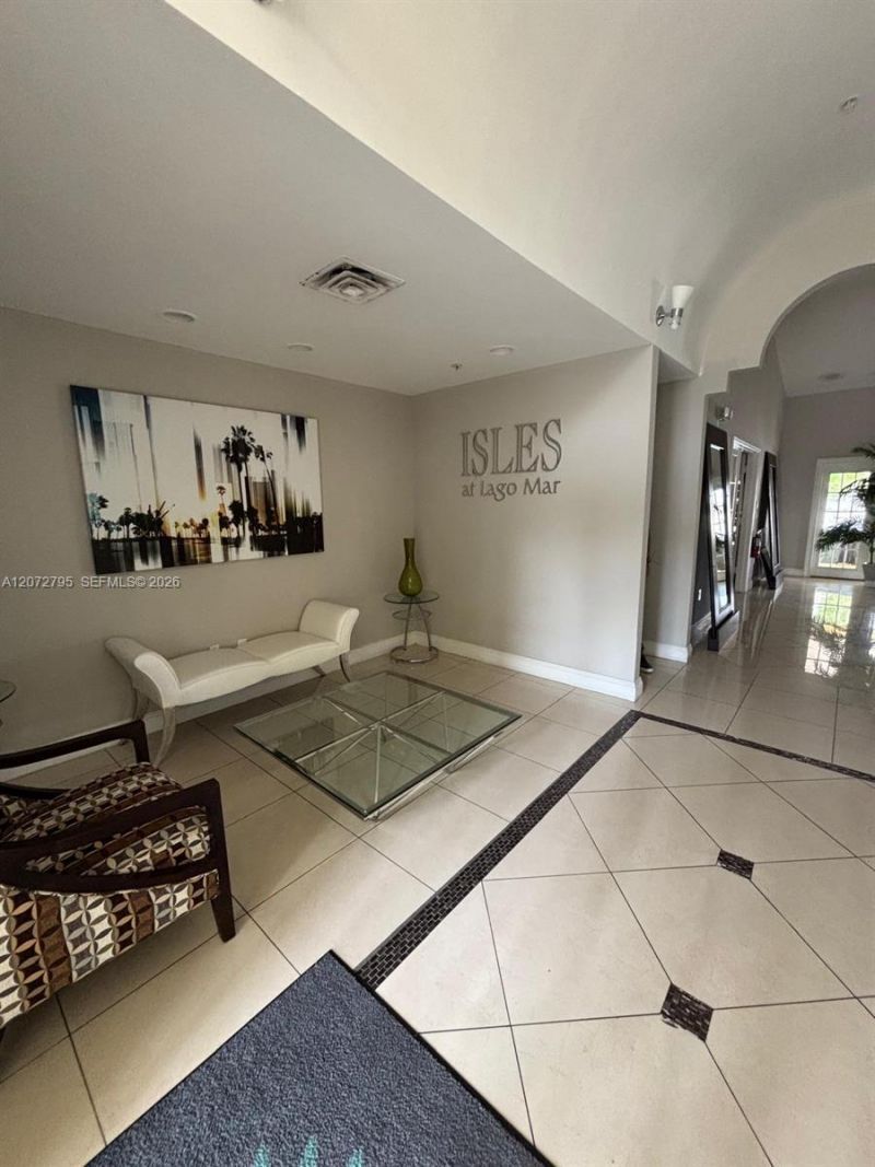 12620 Vista Isles Dr, Unit 1015, Sunrise, FL 33325 Photo