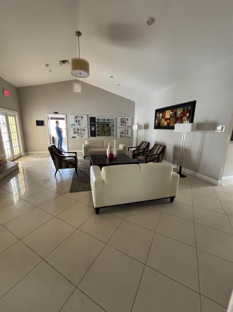 12620 Vista Isles Dr, Unit 1015, Sunrise, FL 33325 Photo