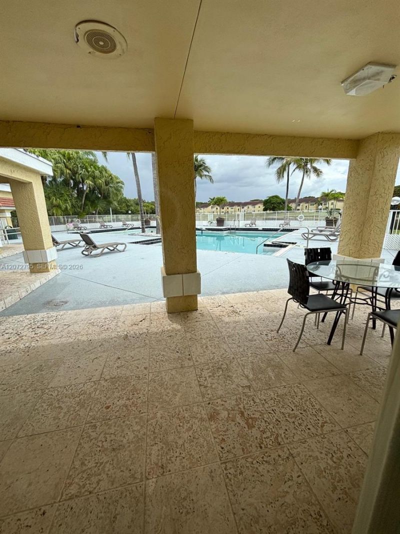 12620 Vista Isles Dr, Unit 1015, Sunrise, FL 33325 Photo