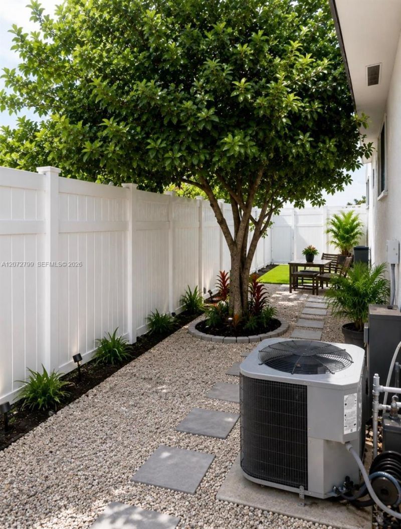 4118 N Circle Dr , Hollywood, FL 33021 Photo