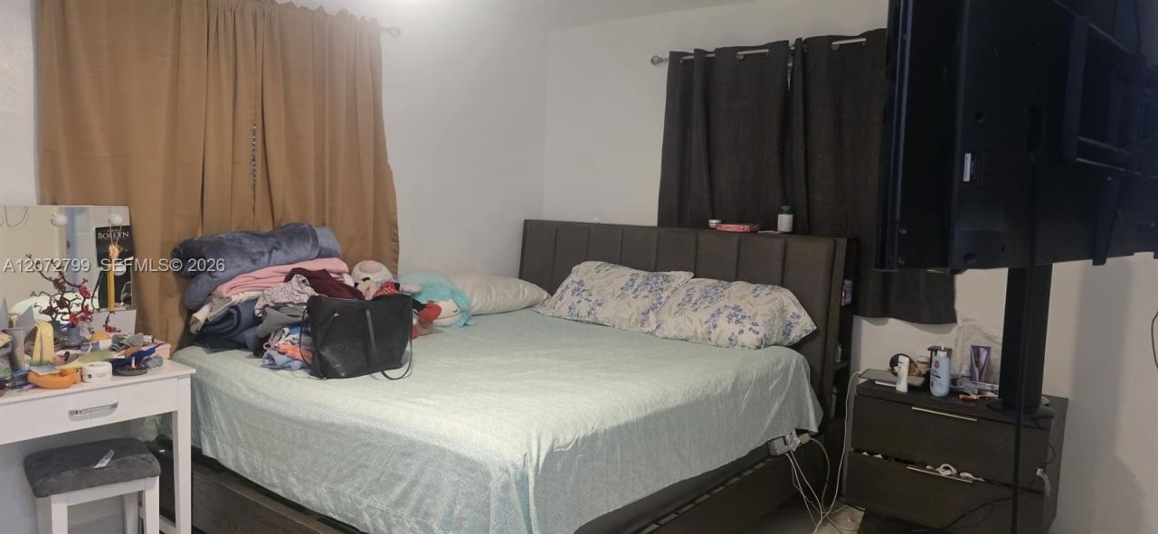4118 N Circle Dr , Hollywood, FL 33021 Photo