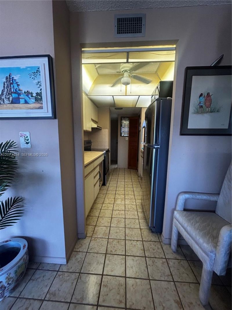 251 174th St, Unit 2315, Sunny Isles Beach, FL 33160 Photo