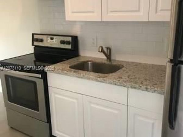 2600 NE 205th St , Unit 2, Miami, FL 33180