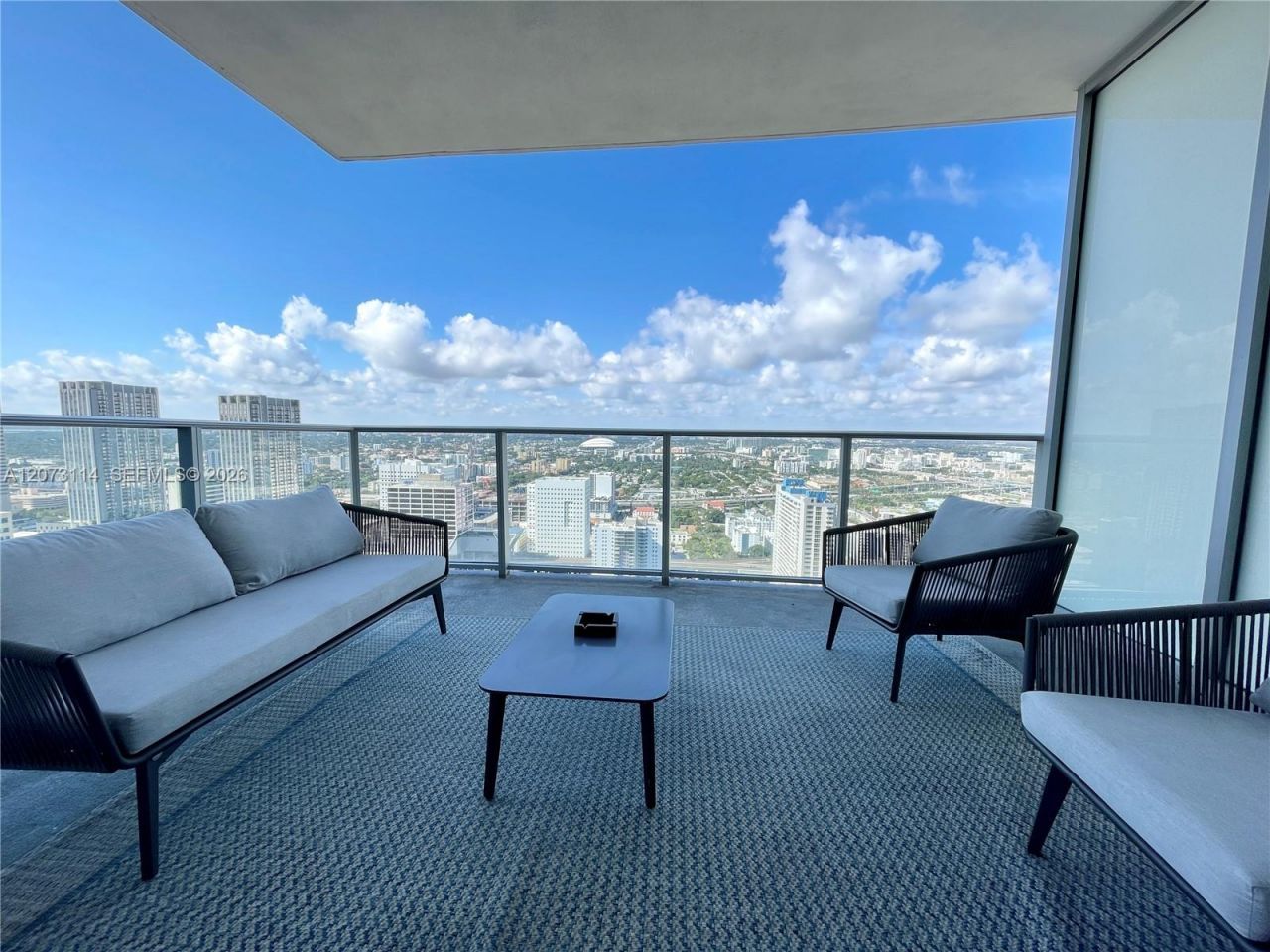 851 NE 1st Ave , Unit 3606, Miami, FL 33132 Photo