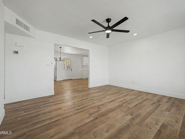 17843 N 35TH Avenue, Phoenix, AZ 85053