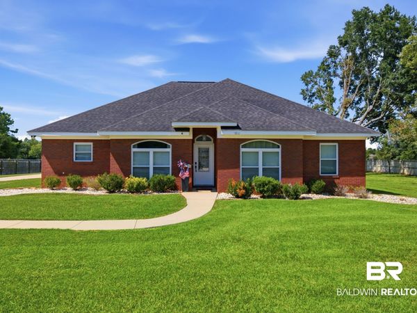 9951 Gaineswood Blvd, Fairhope, AL 36532