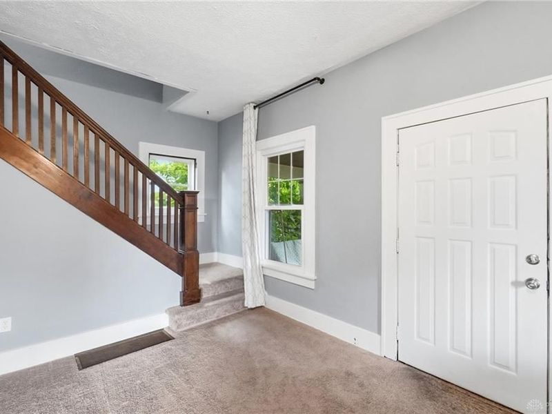 34 Orchard Avenue, Englewood, OH 45322 Photo 6