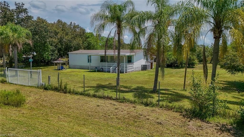 735 N Granja St , Clewiston, FL 33440 Photo