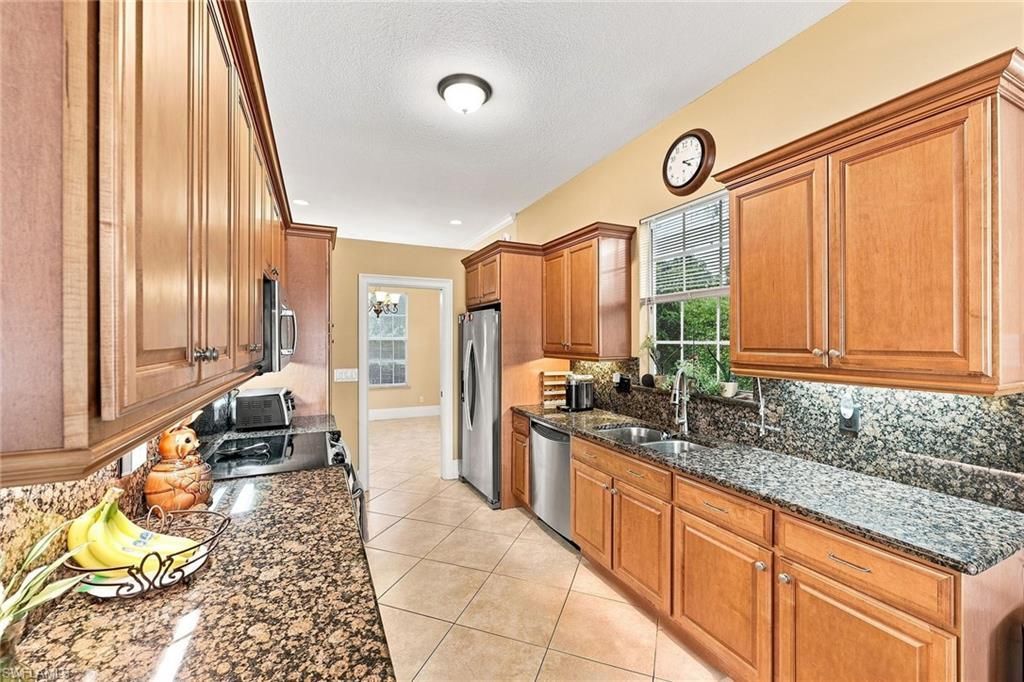 6536 Ilex Cir, Naples, FL 34109 Photo