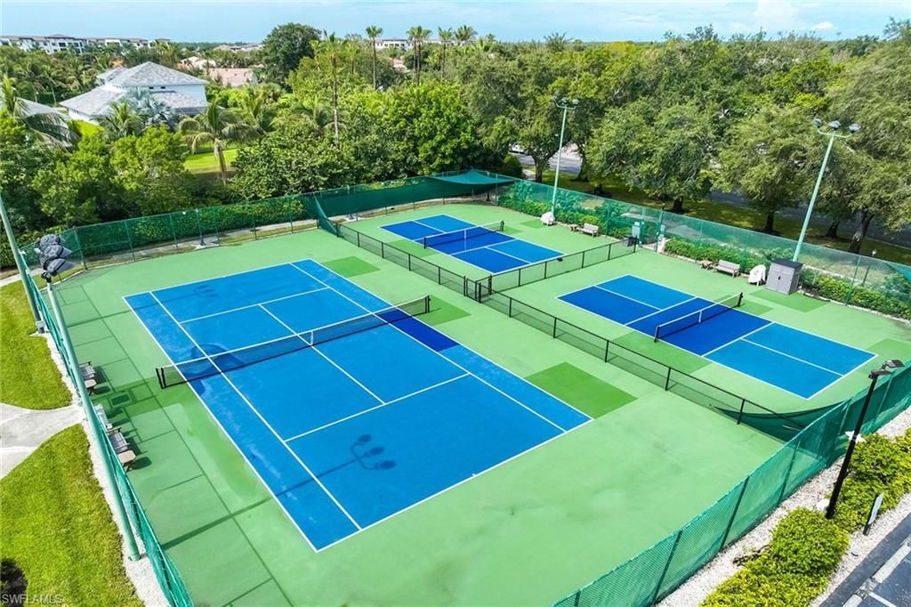 6536 Ilex Cir , Naples, FL 34109 Photo