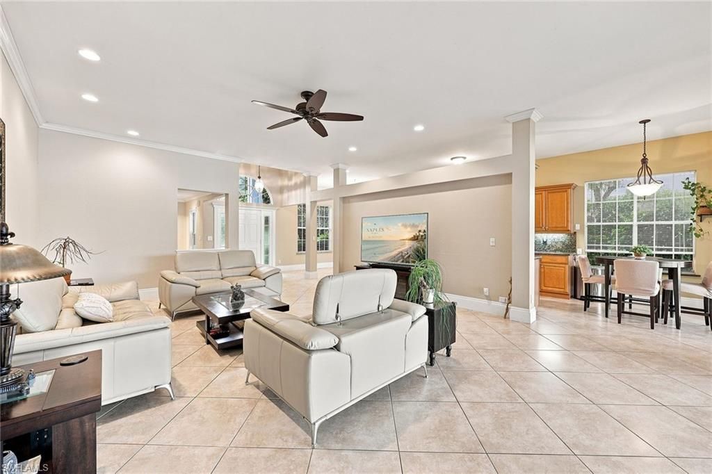 6536 Ilex Cir, Naples, FL 34109 Photo