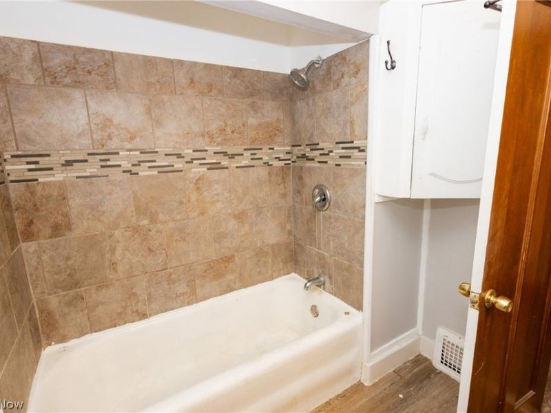 858 Roanoke Road, Cleveland Heights, OH 44121 Photo 11