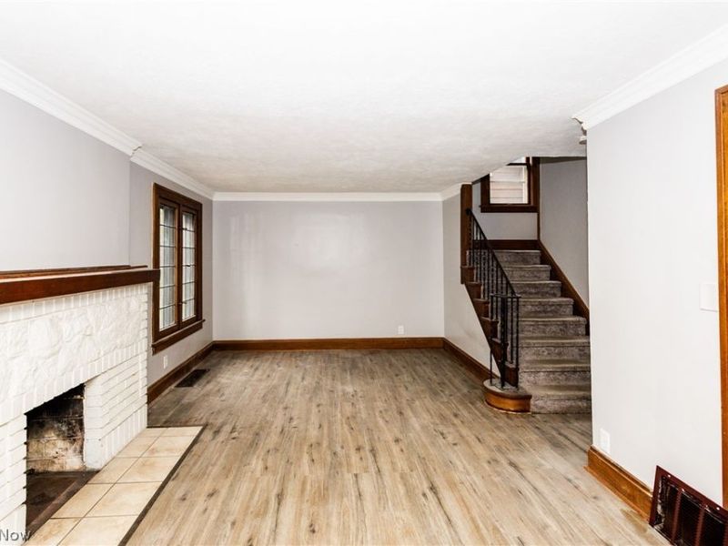 858 Roanoke Road, Cleveland Heights, OH 44121 Photo 4