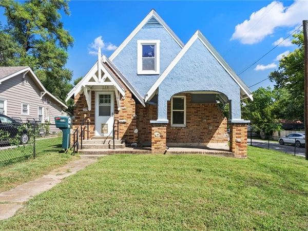 118 E 81st Street, Kansas City, MO 64114